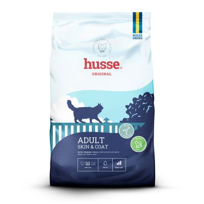 Adult Skin & Coat, 2 kg | Tailored for active cats with sensitive skin or prone to dryness and irritation